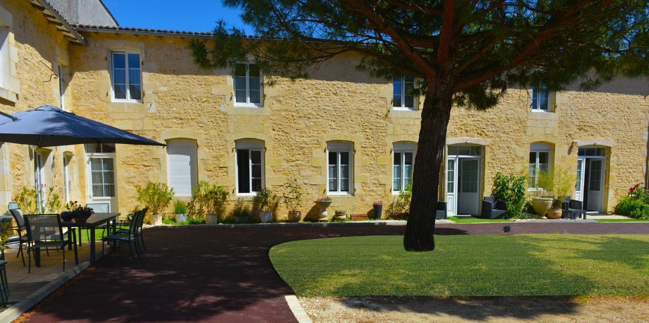 Gites Jardin-Darcy - Piscine Au Sel Bois Екстериор снимка